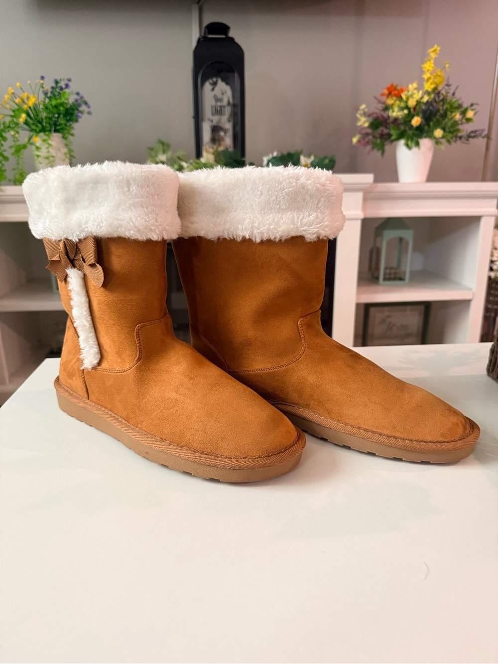 Women’s Tan Faux-Suede Winter Boots with White Faux-Fur Cuff and Side Bows
